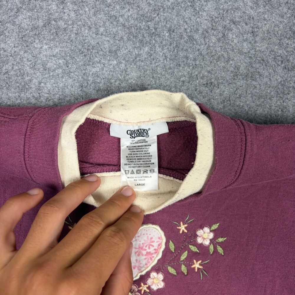 Country Store Vintage Burgundy Heart Floral Embroidered Sweatshirt Large - Picture 3 of 6